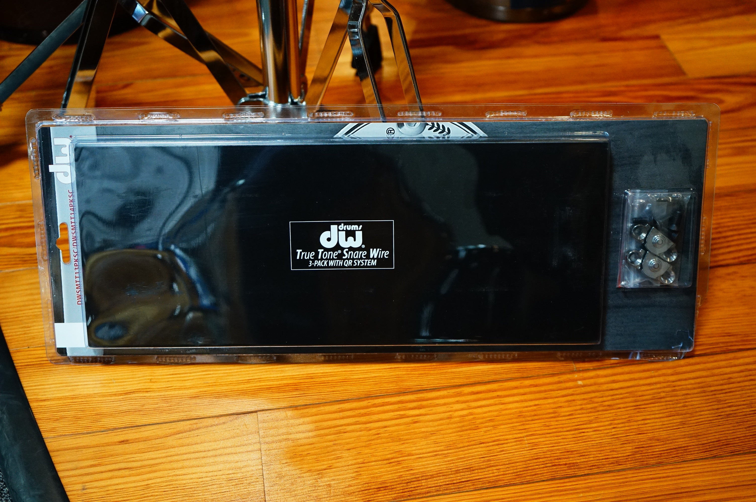 Lot de 3 câbles de caisse claire à dégagement rapide True-Tone DW DWSMTT14PKSC 14" en laiton/chrome